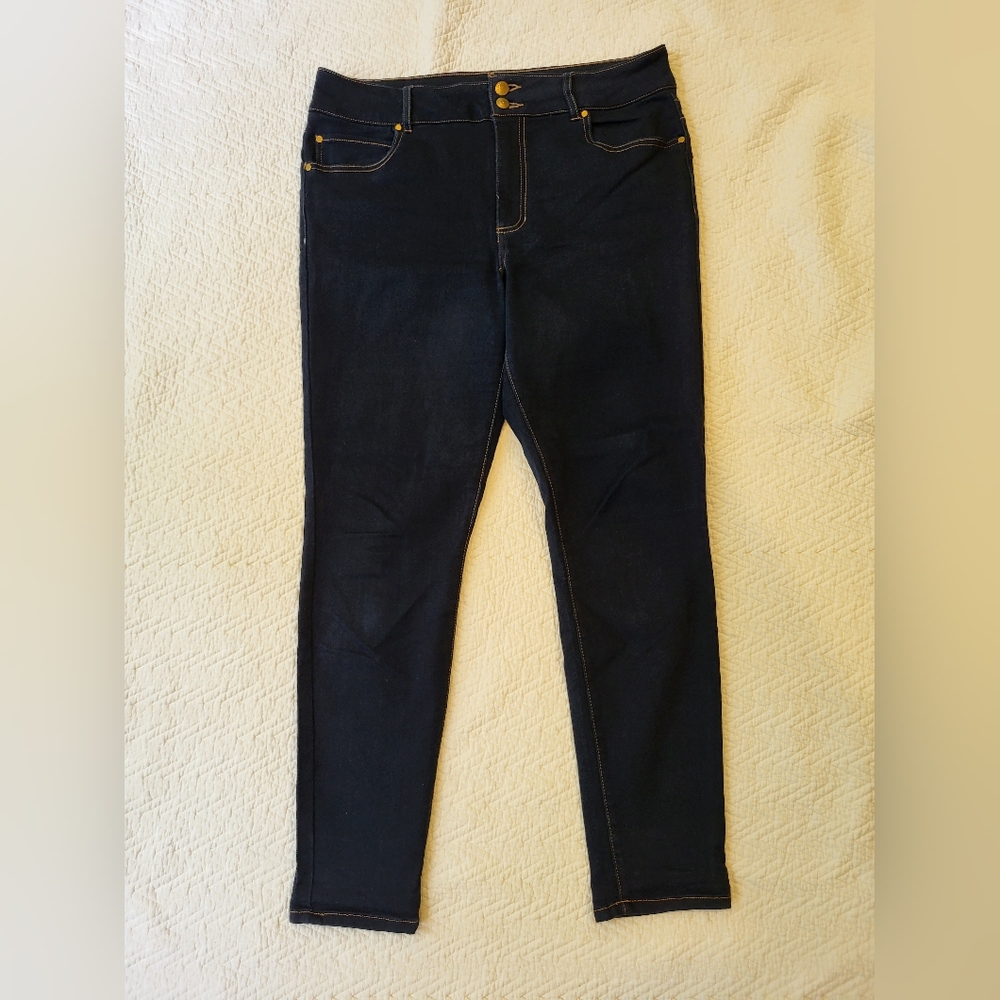 D. Jeans dark wash stretch denim jeans